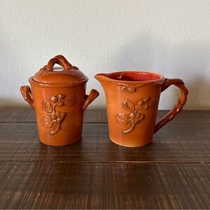 Demdaco 2004 Hen Feather Sugar/Cream Set